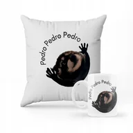 Gadżety dla niej i dla niego - ZESTAW PODUSZKA + KUBEK PEDRO PEDRO PEDRO SZOP PRACZ PREZENT + IMIĘ - miniaturka - grafika 1