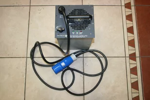Cisco 4000W AC PowerSupply, International (cable included) WS-CAC-4000W-INT - Pozostałe akcesoria sieciowe - miniaturka - grafika 2