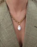 Bransoletki - Złoty naszyjnik łańcuch z perłą barokową ze stali chirurgicznej - miniaturka - grafika 1