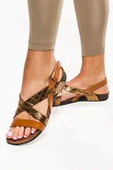 Sandały damskie - Brązowe sandały skórzane damskie płaskie na rzep paski na krzyż PRODUKT POLSKI Casu 40032 - miniaturka - grafika 1