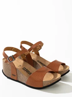 Sunbay Sandały "Yucca" w kolorze jasnobrązowym na koturnie - Sandały damskie - miniaturka - grafika 1