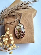 Naszyjniki - Naszyjnik z żywicy suszone kwiaty - miniaturka - grafika 1