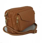 Torebki damskie - Urocza Włoska skórzana listonoszka Vera Pelle , pojemna złote okucia Camel MCZ45C - miniaturka - grafika 1