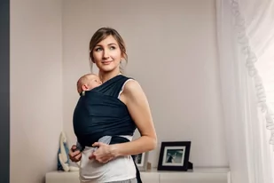 Chusta elastyczna LennyLamb - Czarny (5 m.) - 7 - Chusty do noszenia dzieci - miniaturka - grafika 1