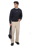 Bluzy męskie - TRENDYOL MAN CZARNA BLUZA MĘSKA Z NADRUKIEM I OKRĄGŁYM DEKOLTEM XXL 5DA - miniaturka - grafika 1