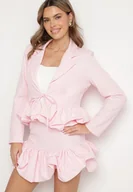 Komplety damskie - Różowy Komplet Garniturowy Zdobiony Falbanami Marynarka i Spódnico-Spodenki Voelia - miniaturka - grafika 1