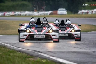 KTM X- Bow vs Ford Mustang - Tor Poznań, Tor Śląsk - Czasopisma - miniaturka - grafika 1