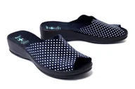 Kapcie damskie - ADANEX DAK19 DAISY 22967 GR/CZ granatowy/czarny, kapcie, klapki damskie - Adanex - miniaturka - grafika 1