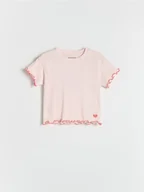 Bluzki dla niemowląt - Reserved - Prążkowany t-shirt z haftem - pastelowy róż - miniaturka - grafika 1