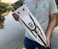 Modele zdalnie sterowane - Amewi Amewi RC Boot Arrow Speedboot Li-Po Akku 2200mAh/14+ - miniaturka - grafika 1