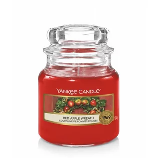 Świece - Świeca zapachowa Yankee Candle RED APPLE WREATH, mały słoik, 104g - grafika 1