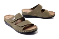 Klapki i japonki damskie - TAMARIS 27510-28 725 dry olive, klapki profilaktyczne damskie - Tamaris - miniaturka - grafika 1