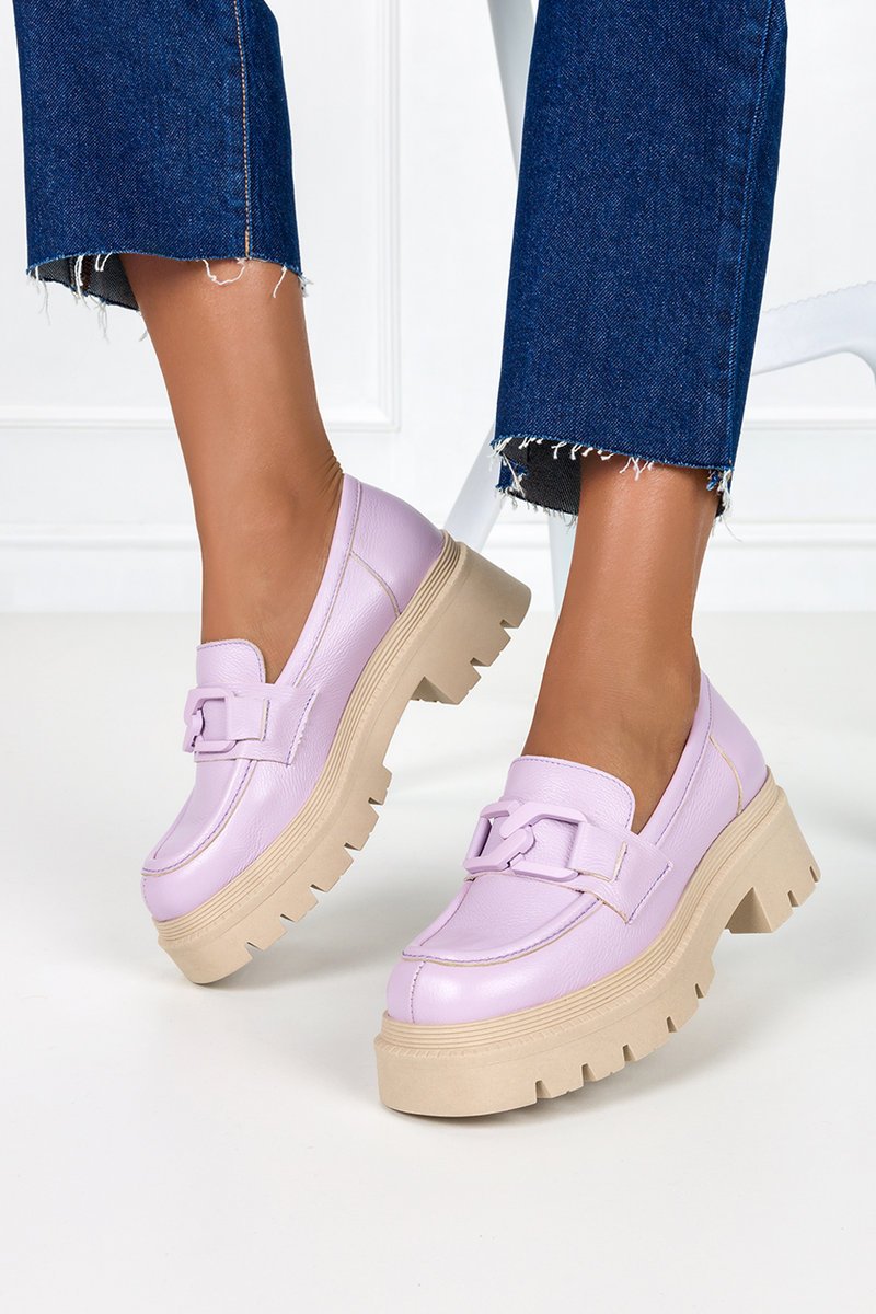 Wrzosowe mokasyny skórzane na platformie z łańcuchem PRODUKT POLSKI Casu 20127-37