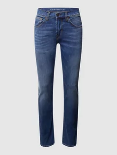 Spodnie męskie - Jeansy o kroju tapered fit z dodatkiem streczu model ‘Jayden’ - grafika 1