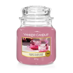 Yankee Candle ŚWIECA SWEET PLUM SAKE 411G 5038581134369 - Świece - miniaturka - grafika 1