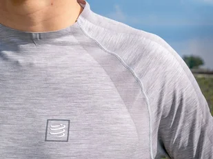 COMPRESSPORT Koszulka biegowa z długim rękawem TRAINING TSHIRT szara - Koszulki sportowe męskie - miniaturka - grafika 1