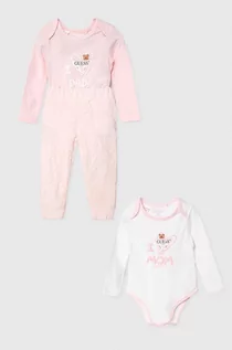 Komplety dla niemowląt - Guess komplet bawełniany niemowlęcy kolor różowy - grafika 1
