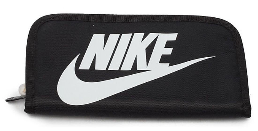 PORTFEL NIKE FUTURA LOGO ORGANIZER ZAPINANY NA ZAMEK