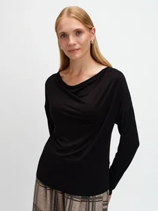 Czarna bluzka z marszczeniem - Bluzki damskie Czarna bluzka z marszczeniem - Bluzki damskie - miniaturka - grafika 1