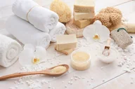Czasopisma - Voucher do salonu Beauty for Everyone w Warszawie - miniaturka - grafika 1