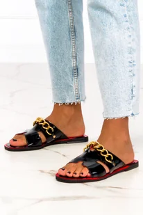 Czarne klapki płaskie lakierowane ze złotym łańcuchem polska skóra Casu 4100 - Klapki i japonki damskie - miniaturka - grafika 1