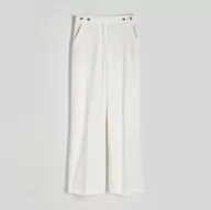 Spodnie damskie - Reserved - Spodnie w kant z dodatkiem wiskozy - Biały - miniaturka - grafika 1