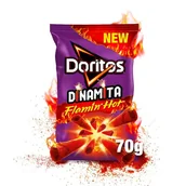 Chipsy - Doritos Dinamita Zwijane przekąski kukurydziane o smaku ostrego chilli i limonki 70 g - miniaturka - grafika 1