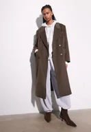 Płaszcze damskie - Stradivarius Długi płaszcz oversize z zapięciem na zakładkę Brązowy XS - miniaturka - grafika 1