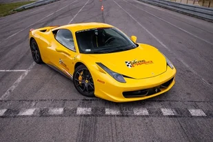 Jazda Ferrari 458 Italia – Tor Toruń - Czasopisma - miniaturka - grafika 1