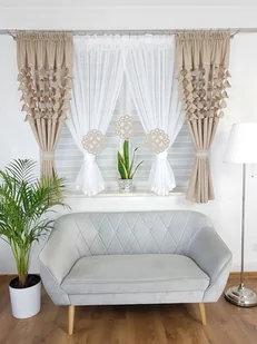 Zestaw dekoracyjny , firanka gotowa z zawieszkami- beżowy, krótka firana - Firany - miniaturka - grafika 1