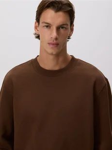 Reserved - Gładka bluza z bawełną - brązowy - Bluzy męskie - miniaturka - grafika 1