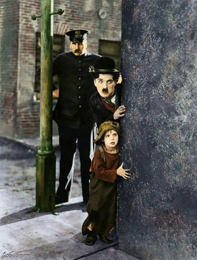 PODKŁADKA POD MYSZ Z Nadrukiem 22x18 cm Charlie Chaplin Tekst Prezent