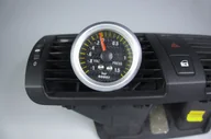 Akcesoria motoryzacyjne - Kratka nawiewu wskaźnik 52mm TURBO BMW E87 - miniaturka - grafika 1