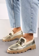 Mokasyny damskie - Złote Mokasyny na Płaskiej Podeszwie ze Sztucznym Futerkiem i Metaliczną Klamrą Lerilisse - miniaturka - grafika 1
