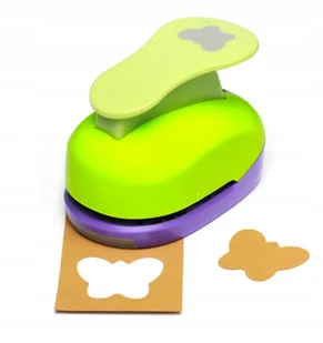 Dziurkacz ozdobny do papier 5 cm 50 mm Motyl - Scrapbooking - miniaturka - grafika 1