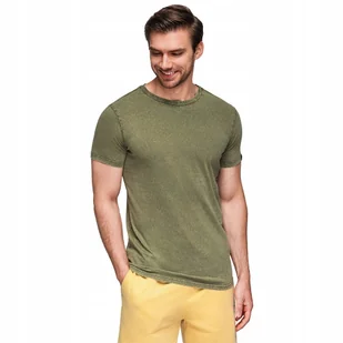 Stylowy męski t-shirt z efektem sprania - oliwkowy V4 OM-TSWT-0116 r. XL - Koszulki męskie Stylowy męski t-shirt z efektem sprania - oliwkowy V4 OM-TSWT-0116 r. XL - Koszulki męskie - miniaturka - grafika 1