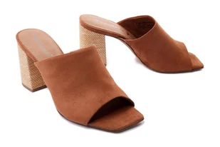 TAMARIS 27244-38 305 cognac, klapki damskie - Tamaris - Klapki i japonki damskie - miniaturka - grafika 1