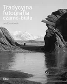 Atlasy i mapy - Tradycyjna fotografia czarno-biała - Jan Żyszkowski - miniaturka - grafika 1