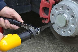 Hubitools Klucz VibroShock do odkręcania śrub HU41045 - Narzędzia warsztatowe - miniaturka - grafika 3