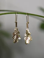 Kolczyki - Dębowe listki pozłocone - kolczyki srebrne - miniaturka - grafika 1