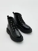 Buty dla dziewczynek - Reserved - Lakierowane botki za kostkę - czarny - miniaturka - grafika 1