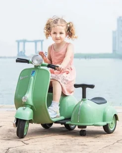 Skuter Vespa elektryczny dla dziecka trójkołowy zielony - Pojazdy elektryczne dla dzieci - miniaturka - grafika 1