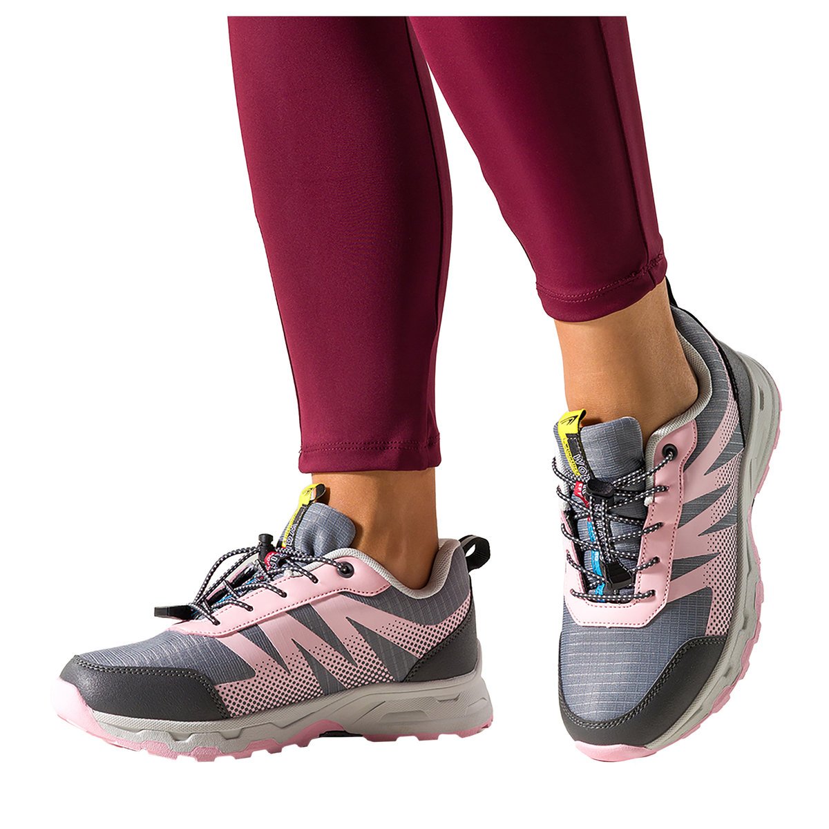 Szare buty sportowe trekkingowe damskie wodoodporne na żłobionej podeszwie z regulowaną elastyczną sznurówką różowe wstawki Casu 7590-2D-39