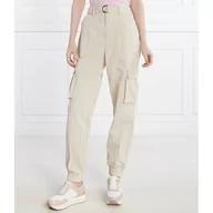 Spodnie damskie - GUESS Spodnie cargo | Regular Fit | high waist - miniaturka - grafika 1