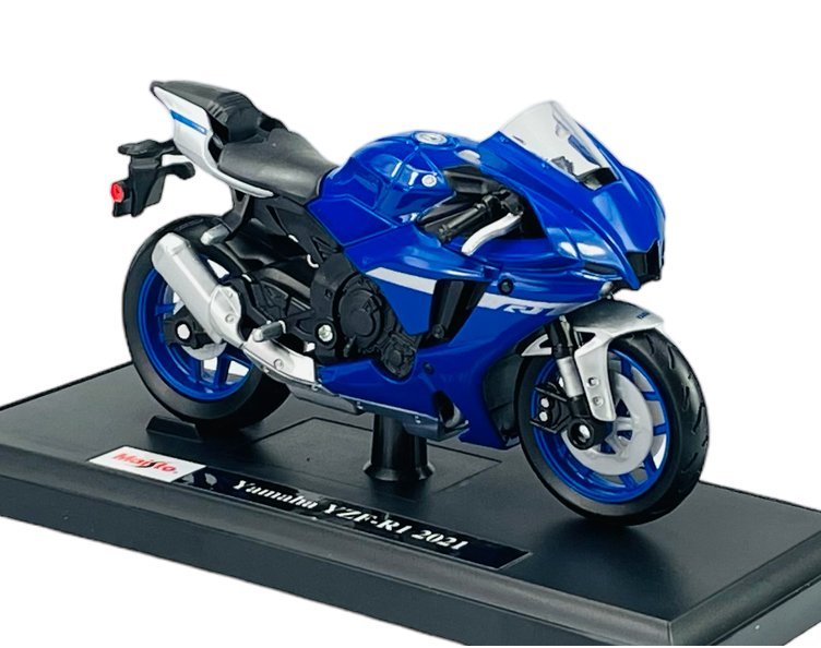 MAISTO 2021 YAMAHA YZF-R1 1:18 39300
