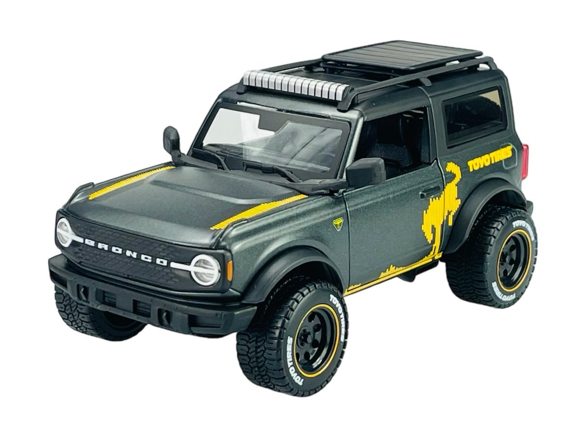 MAISTO DESIGN 2021 FORD BRONCO BADLANDS 1:24 32541