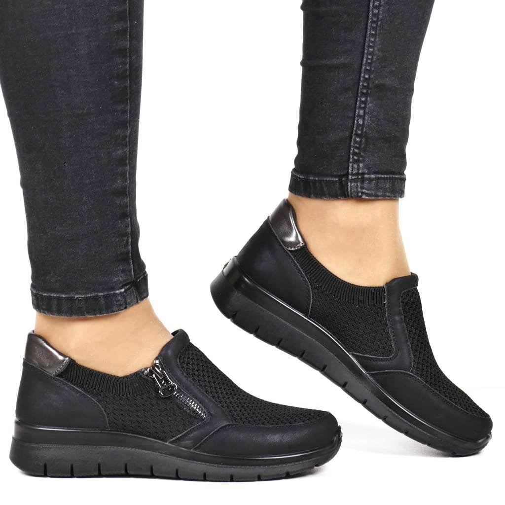 Damskie Półbuty Zapinane Na Zamek Na Koturnie Unisoft 9026 Czarne