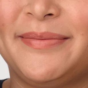 IsaDora Perfect Moisture Lipstick Refill 224 Cream Nude - Szminki - miniaturka - grafika 3