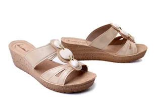 INBLU GM-52 026 piaskowy, klapki damskie - Inblu - Klapki i japonki damskie - miniaturka - grafika 1