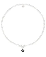 Naszyjniki - Naszyjnik z pereł ze srebrną koniczyną z czarną emalią - miniaturka - grafika 1